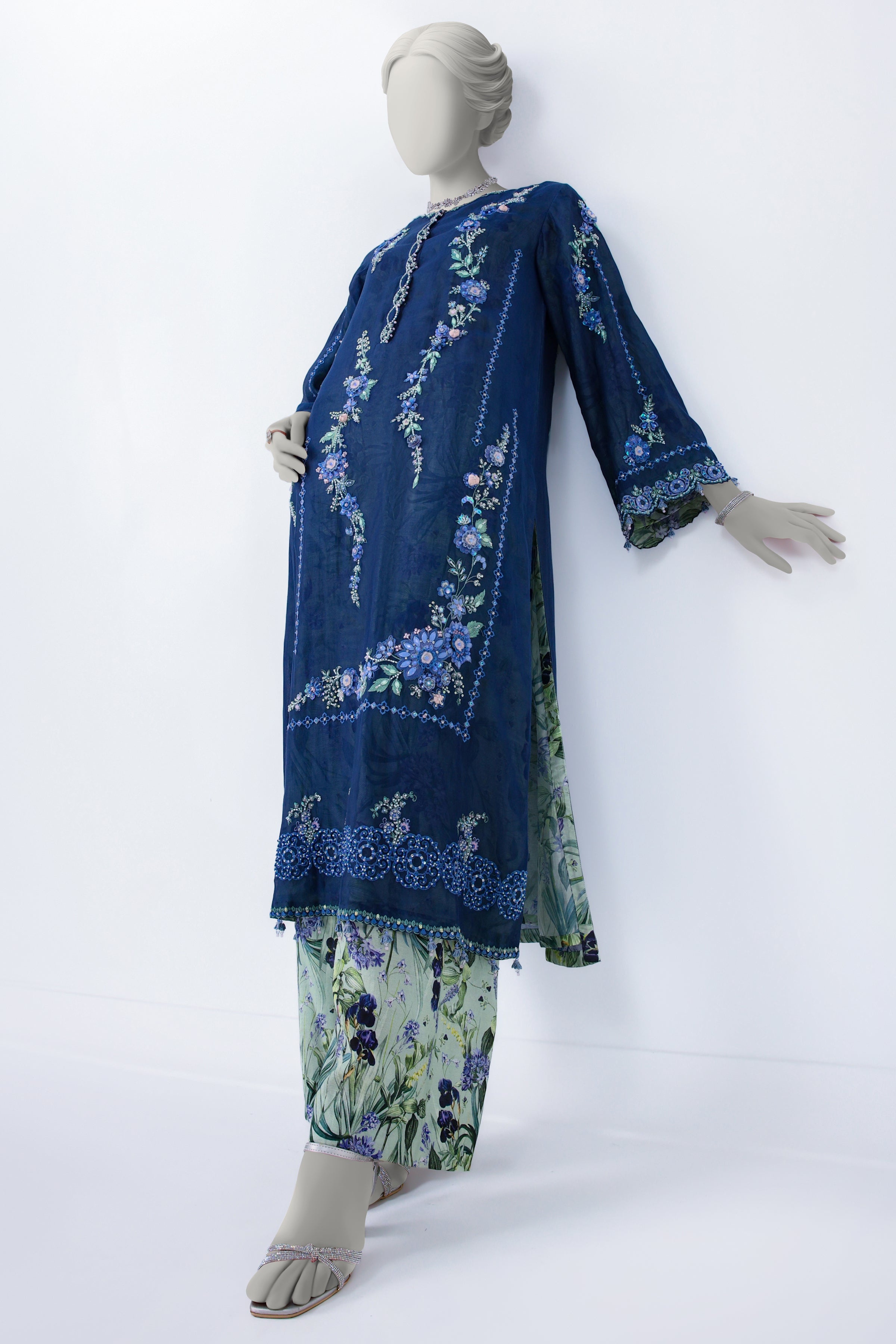 MIDNIGHT MEADOW - JE-26-0053
