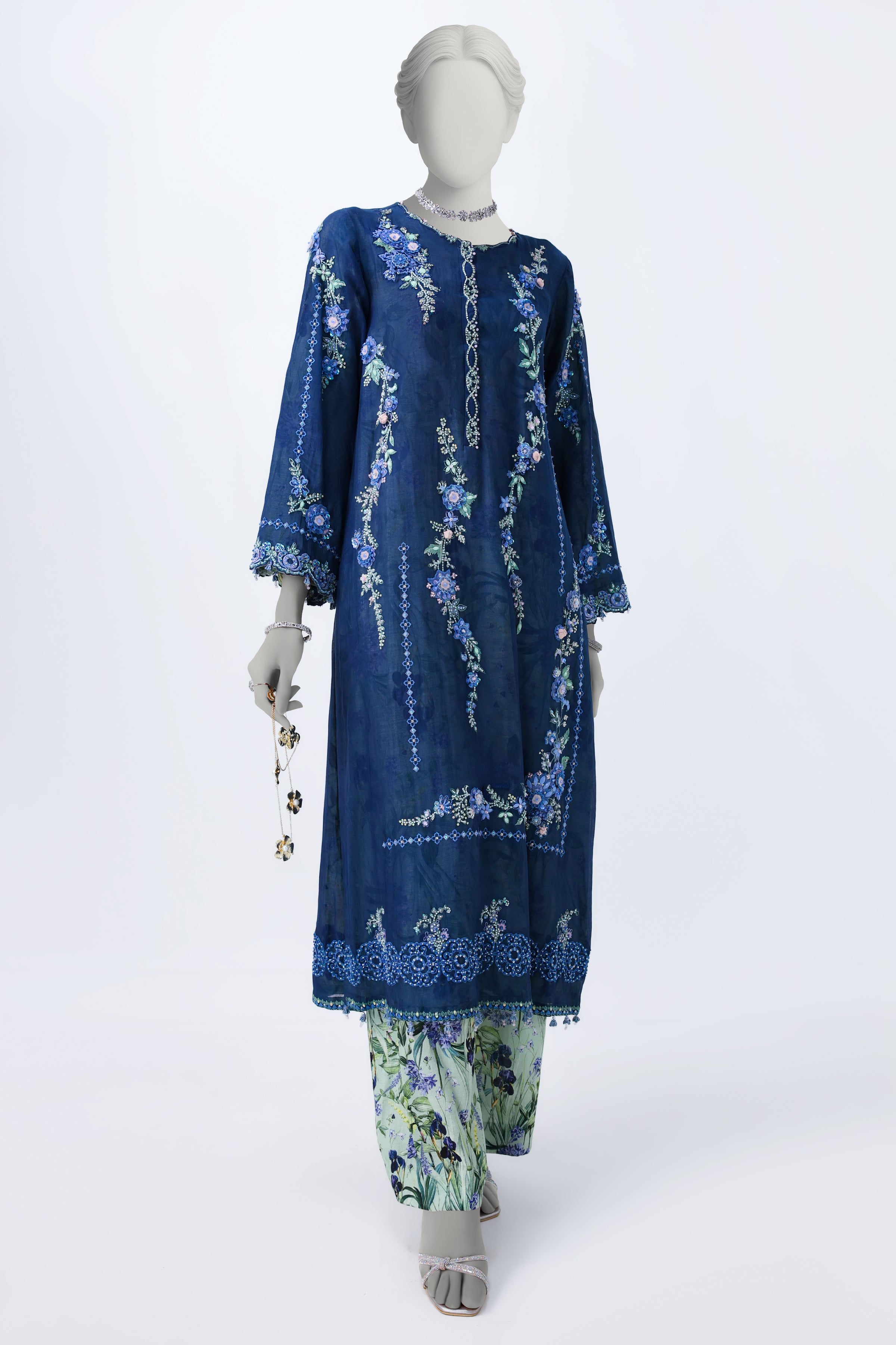 MIDNIGHT MEADOW - JE-26-0053