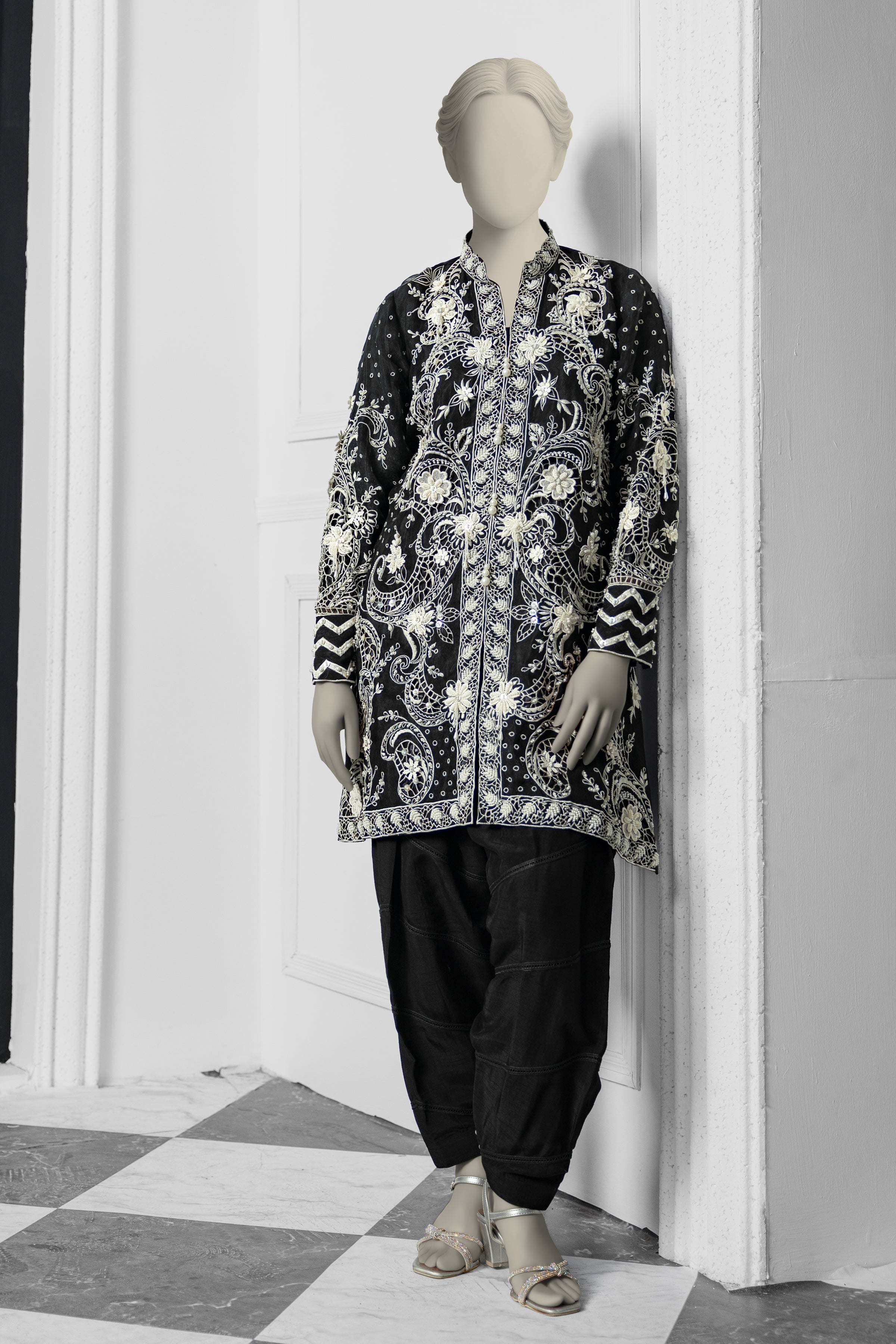 NOIR - TR-26-0016